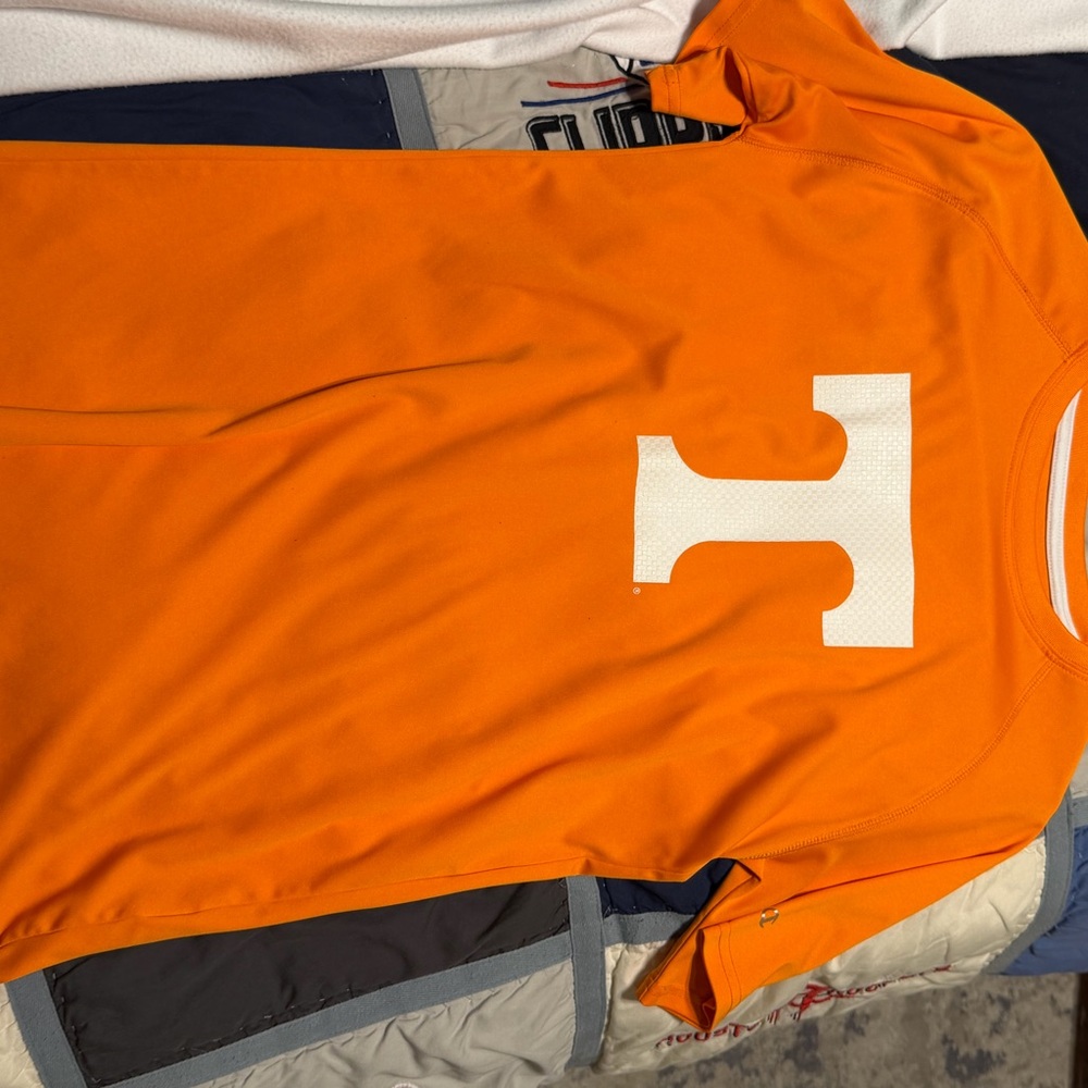 Tennessee men’s T shirt